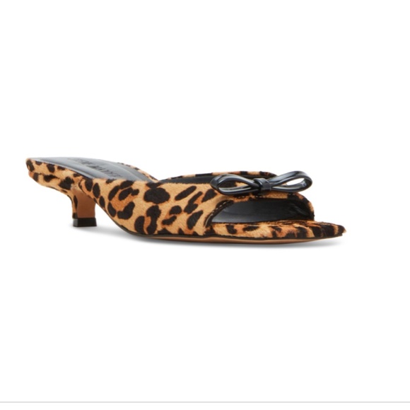 Steve Madden Meme Women's Sandals Leopard  Canvas/Rubber NWT - Picture 1 of 4